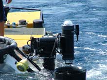 The LoLAR instrument is mounted in the up position to measure downwelling irradiance during a JSL dive. The LoLAR instrument is mounted in the up position to measure downwelling irradiance during a JSL dive.