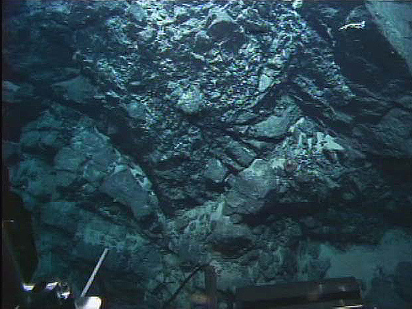 1.	Perspective view of several massifs along the Atlantis Transform Fault