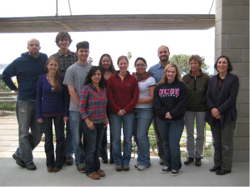 A diverse team of students from Scripps Institution of Oceanography (University of Californian – San Diego) and the University of California – Santa Barbara will be tackling broad-ranging questions about the geology, microbial processing, unicellular life, multi-cellular animals, and their food and dispersal abilities at depths far from the sunlit surface.