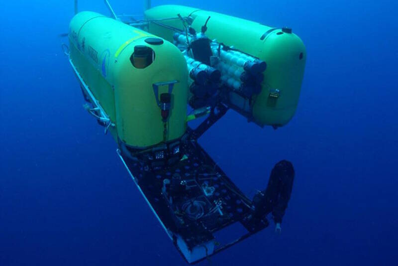 Scientists think Nereus imploded exploring the Kermadec Trench