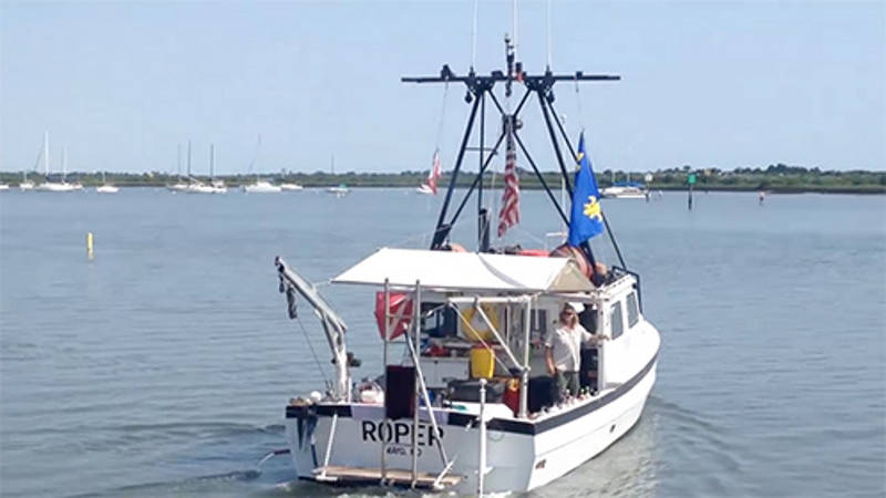 Roper leaving port and heading out to sea.