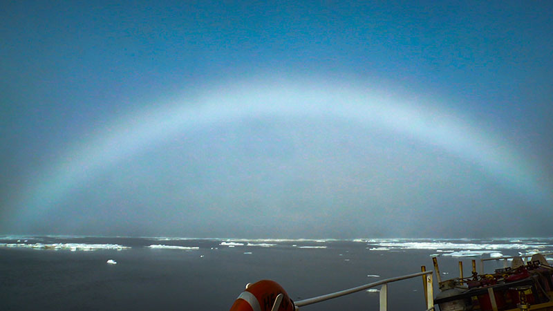 Arctic fogbow