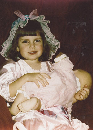 As a little girl, Molly loved dressing up and playing with baby dolls.