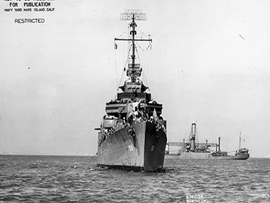 USS <em>Abner Read</em> (DD 526), bow view. Hunters Point, California, June 13, 1943.