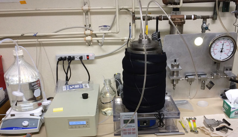 One of the accomplishments of the Instrumentation to Assess the Untainted Microbiology of the Deep-Ocean Water Column project is the application of a high-pressure recirculating bioreactor on microbial growth yields in Bartlett Lab, which resulted in an improved method of culturing deep-sea microbes.