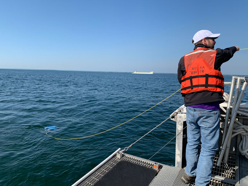 Louisiana State University (LSU) graduate student, Will Ard, deploying LSU’s Dory autonomous underwater vehicle.