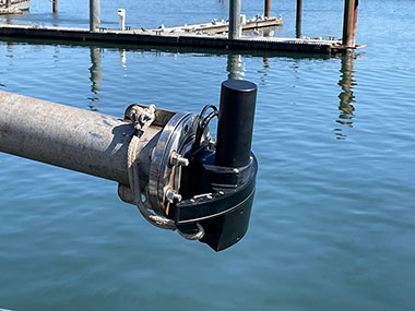 Pole-Mounted Multibeam Sonar