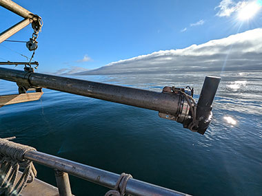 Pole-Mounted Multibeam Sonar