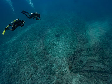 Diving on an Amphibious Vehicle