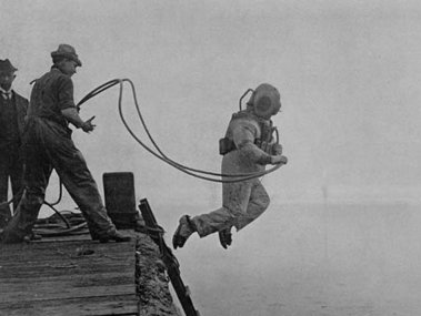 Detail of 'A diver in full costume making a sensational descent.' Cover of 'Scientific American Supplement,' Vol. LXXX, Number 2077, October 23, 1915. (Courtesy of NOAA Photo Library.)