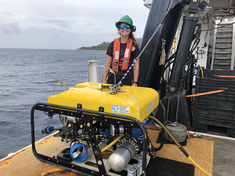 Katharine assists with deploying an ROV on NOAA Ship Nancy Foster to characterize the coral-reef habitats around the U.S. Virgin Islands.