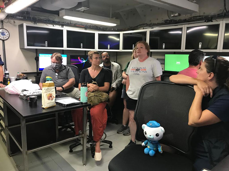 Captain Barnacles listens in as geology lead for the third Voyage to the Ridge 2022 expedition Deb Glickson talks to the team on NOAA Ship Okeanos Explorer about upcoming operations. While the Voyage to the Ridge 2022 team may be much larger than the Octonauts’ crew of eight, they all know the importance of teamwork in making sure that a mission is successful!