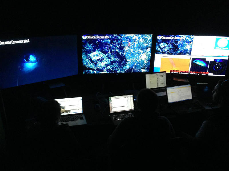 At the Mystic Aquarium Command Center, scientists watch a dive on Retriever Seamount.
