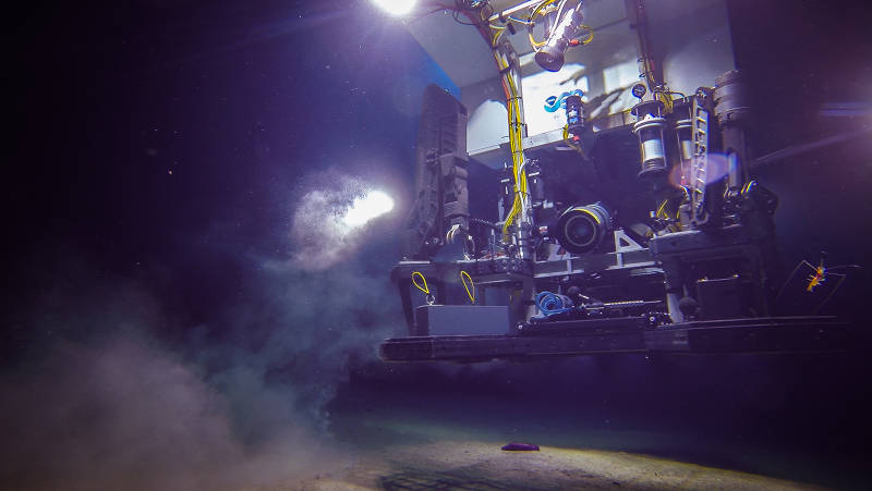 ROV pilot Chris Ritter practices controlling the new manipulator arm.