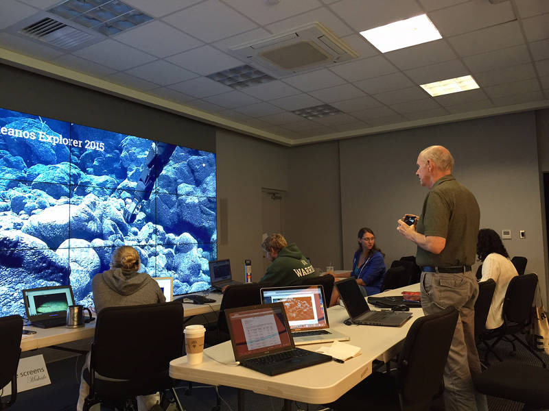 University of Hawaii at Manoa brought an Exploration Command Center online this year to enable the participation of scientists and students from UH and other Universities in the area to participate in the Hohonu Moana Expedition via telepresence.