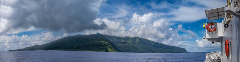 On the island of Ta‘u, a landslide has clearly removed a southern section of the volcano.