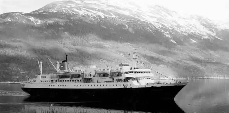 Black and white historic image of a cruise liner in Alaska