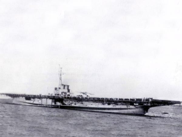 A photograph of the USS Sable in the 1940's.